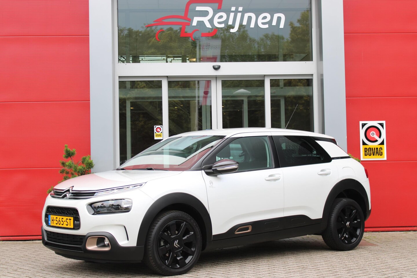 Citroën C4 Cactus - 1.2 110PK ORIGINS | NAVIGATIE 10" TOUCHSCREEN | ACHTERUITRIJ CAMERA | APPLE CARPLAY/ANDROI - AutoWereld.nl