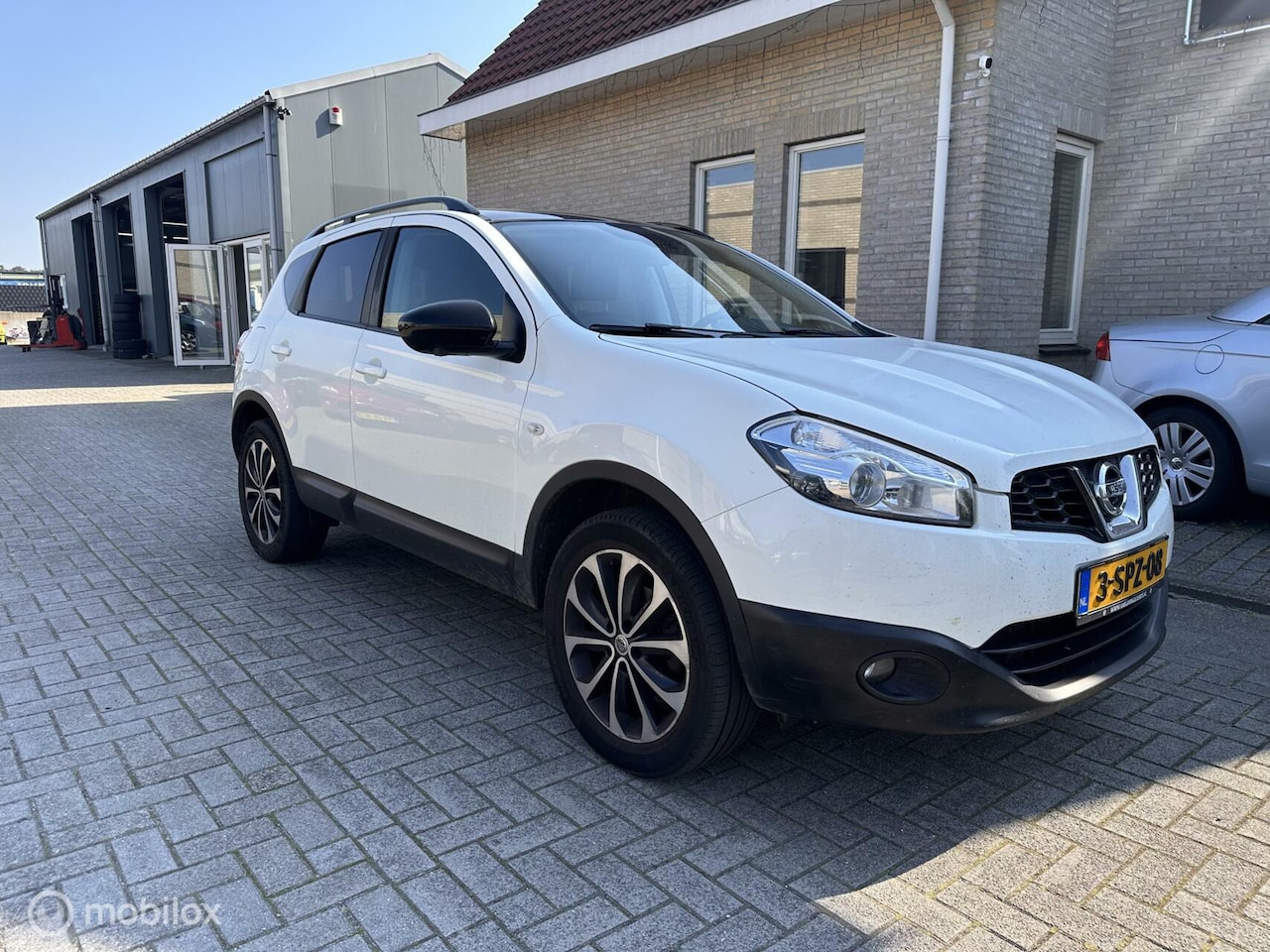 Nissan Qashqai - 1.6 dCi 360 2wd - AutoWereld.nl