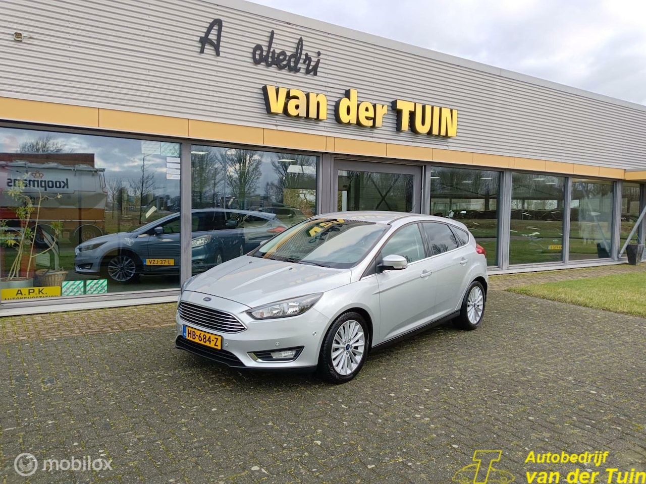 Ford Focus - 1.0 Titanium Edition RIJKLAARPRIJS / nieuwe distributieset - AutoWereld.nl