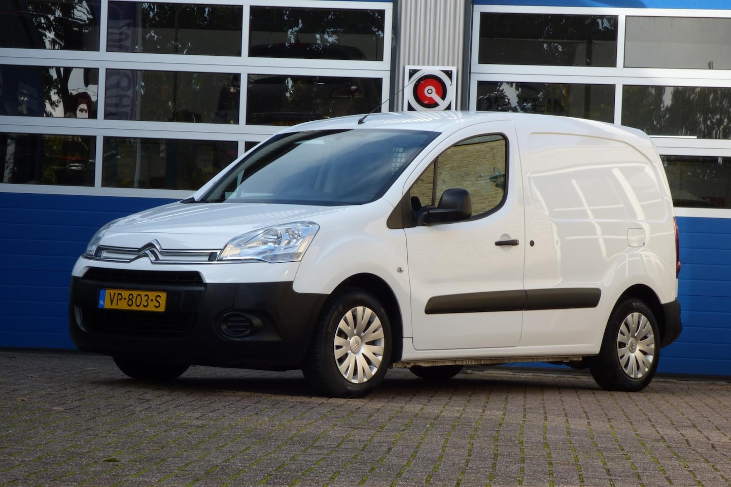 Citroën Berlingo - 1.6 e-HDI 700 Club 1.6 e-HDI 700 Club - AutoWereld.nl