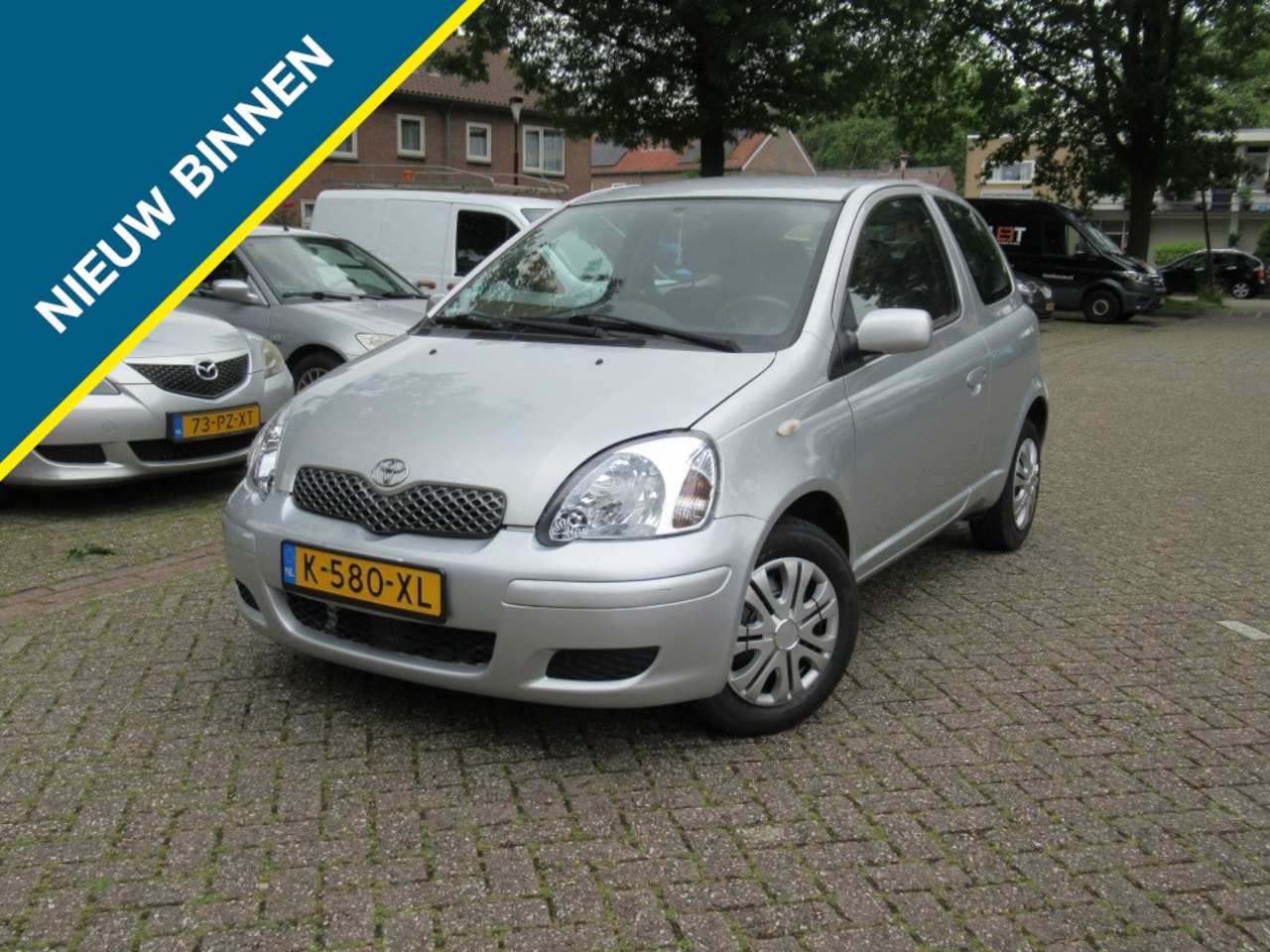 Toyota Yaris - 1.0 VVT-i Sol Gr. beurt+NW Banden+Remmen ZUINIG! - AutoWereld.nl