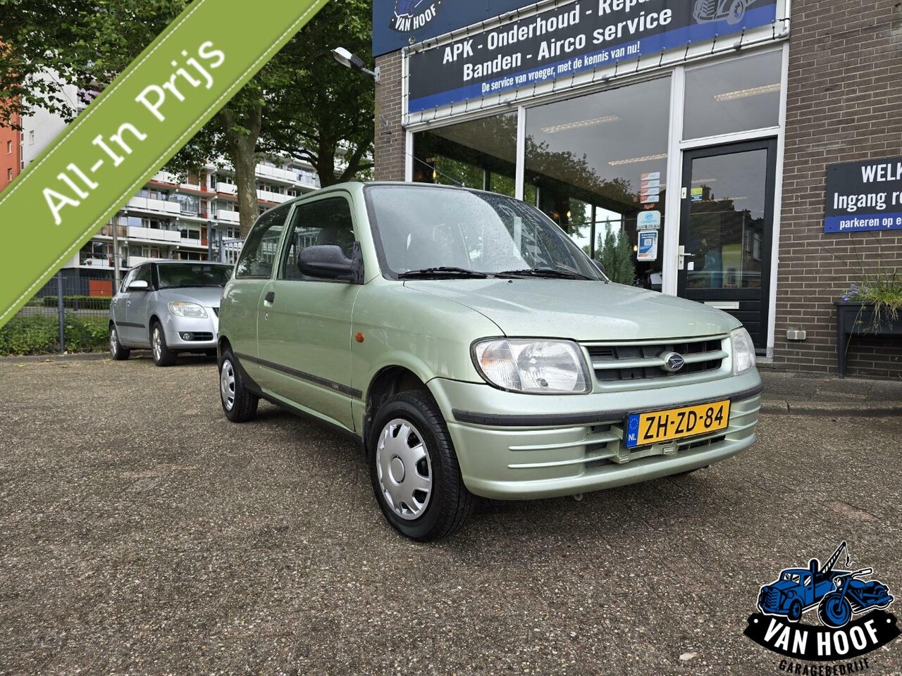 Daihatsu Cuore - 1.0-12V STi nwe APK en beurt. - AutoWereld.nl