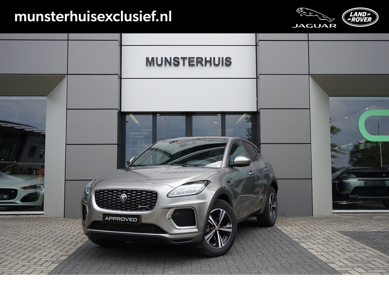 Jaguar E-Pace - 1.5 P300e AWD R-Dynamic S - Vast glazen - panorama dak - - AutoWereld.nl