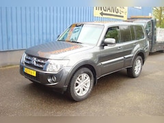 Mitsubishi Pajero - 2E eigenaar - Grijs kenteken Geen BTW (Marge) - 4X4 3200cc motor - Airco - Originele Mitsu