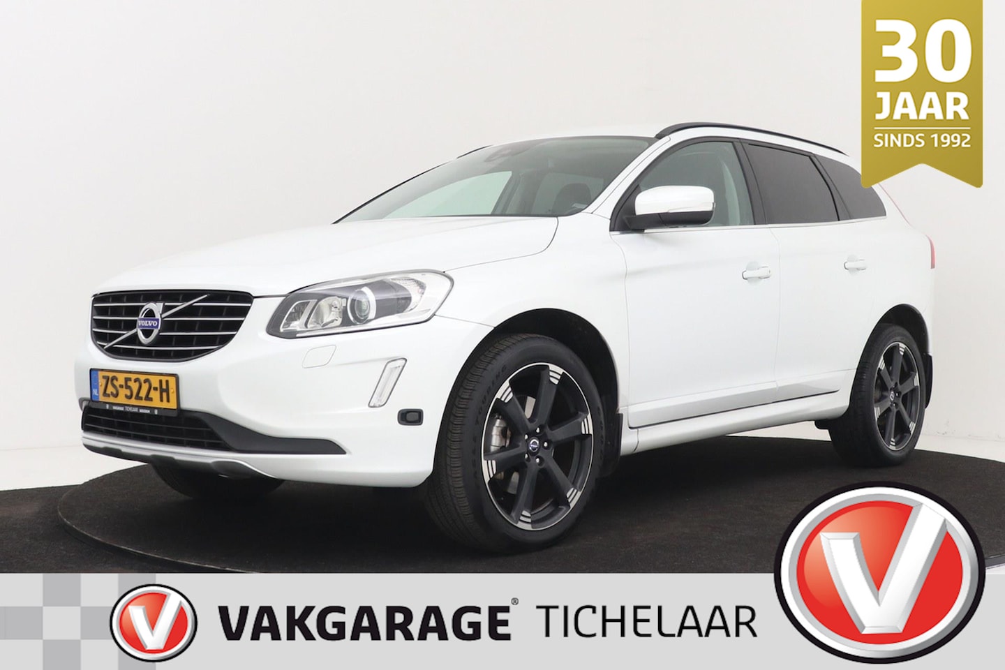 Volvo XC60 - 2.0 T5 FWD Summum | Trekhaak | Stoelverwarming | Leer | 20" Velgen | 241 PK | - AutoWereld.nl