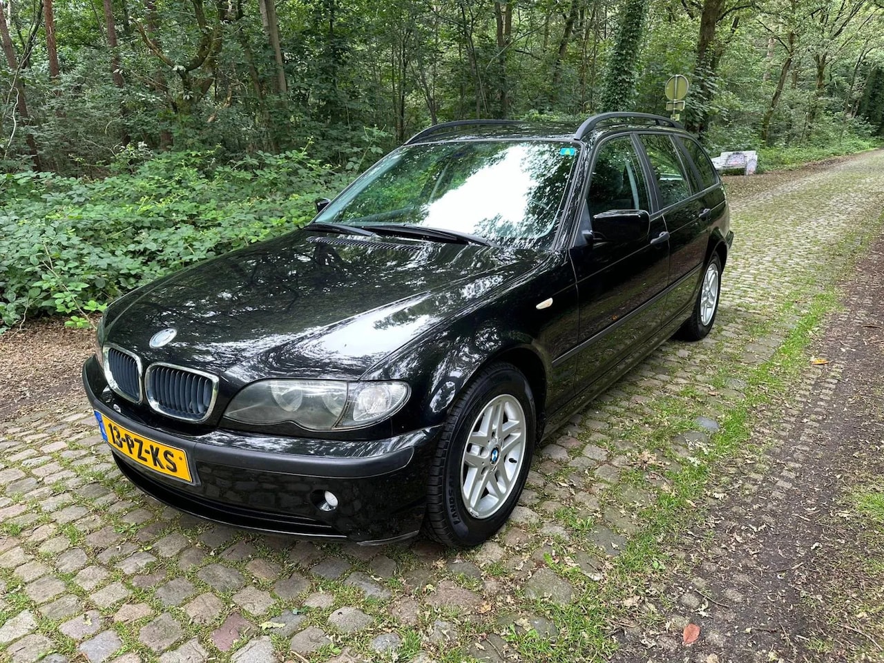 BMW 3-serie Touring - 316i Black&Silver II - AutoWereld.nl