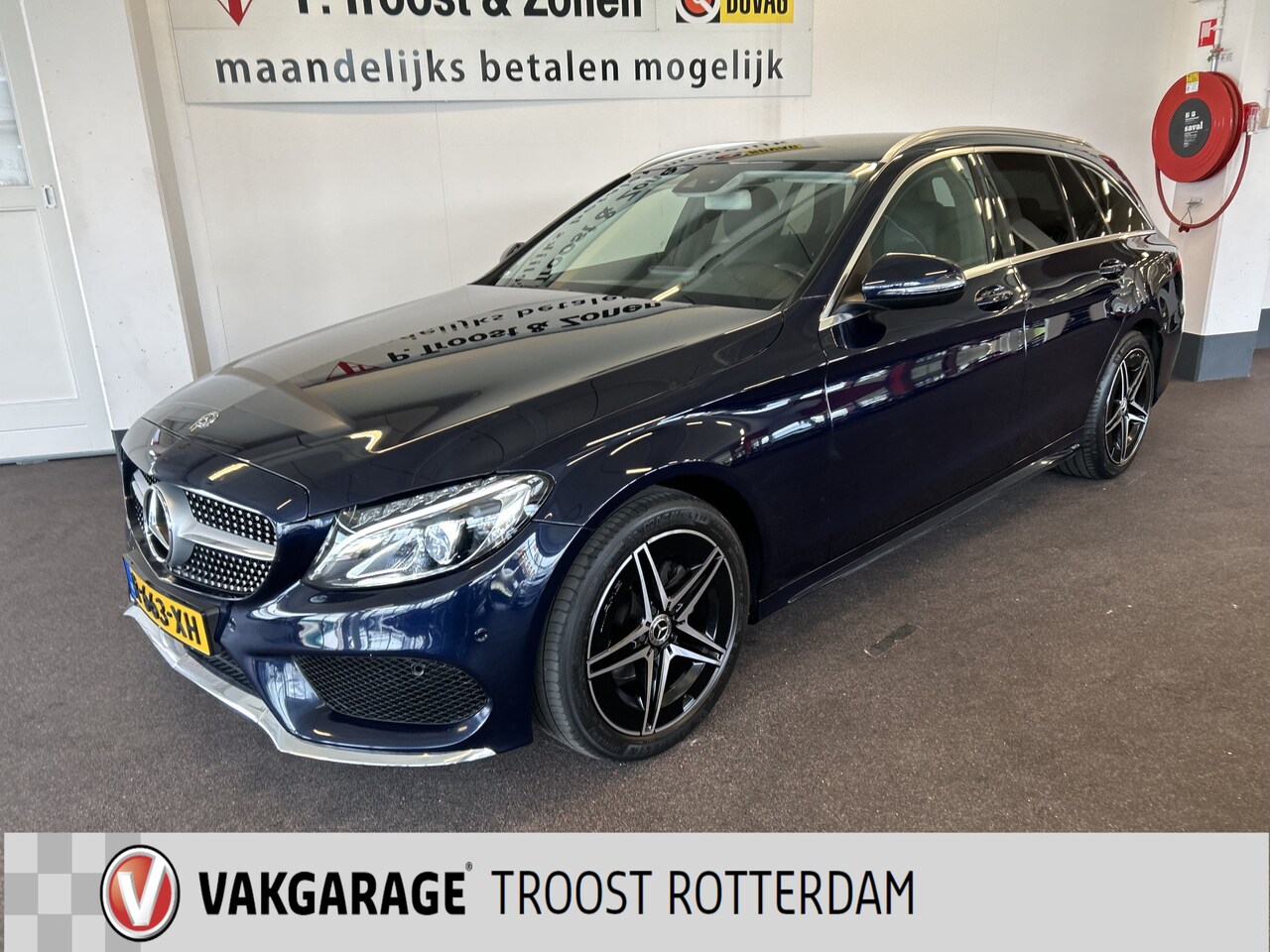 Mercedes-Benz C-klasse Estate - 180 AMG | Automaat | Lederen bekleding | Burmester | Cruise control | Climate control | Do - AutoWereld.nl