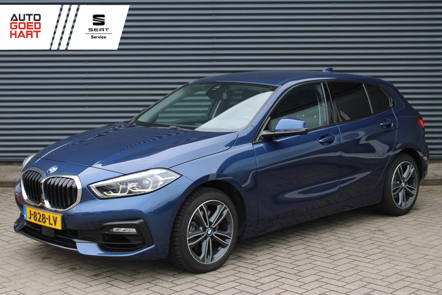 BMW 1-serie - 118i Sportline Navigatie Full-Led Privacy-Glass - AutoWereld.nl