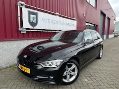 BMW 3-serie Touring - 316i Business // Navi // Clima // PDC // Cruise control