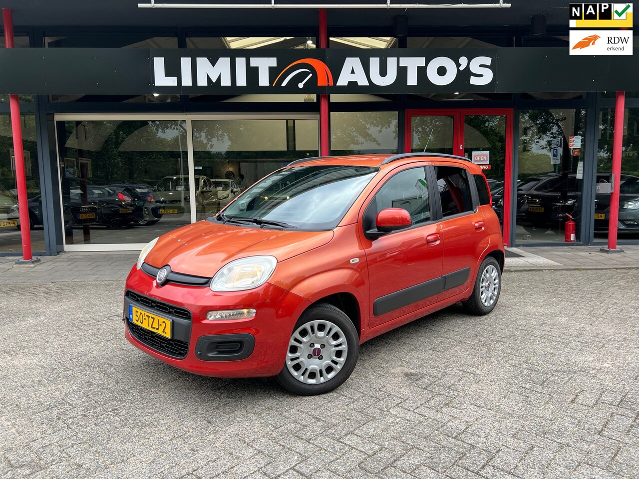 Fiat Panda - 0.9 TwinAir Lounge/Airco/Elek.Ramen/Radio-Cd/LMV/NAP/APK! - AutoWereld.nl