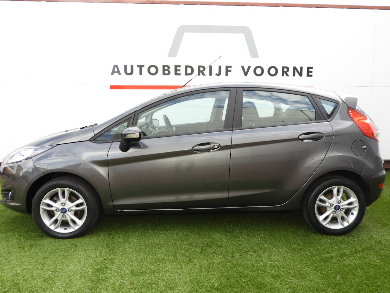 Ford Fiesta - 1.25 I 5DR 82 PK Style - AutoWereld.nl