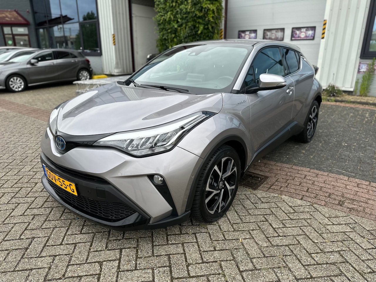 Toyota C-HR - 2.0 Hybrid Business Plus 2.0 Hybrid Business Plus - AutoWereld.nl