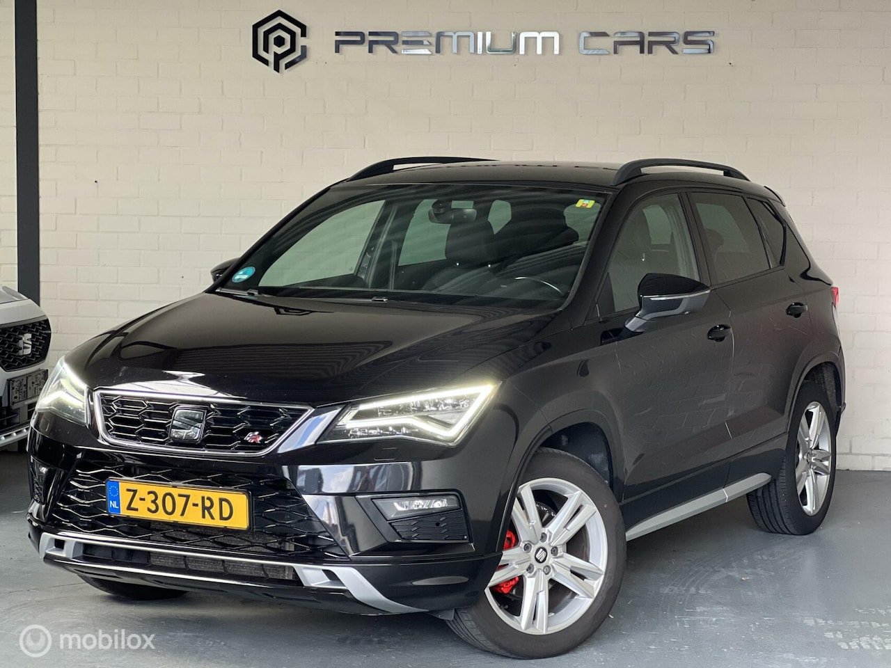 Seat Ateca - 1.5 TSI DSG FR Business Intense Trekhaak Camera - AutoWereld.nl