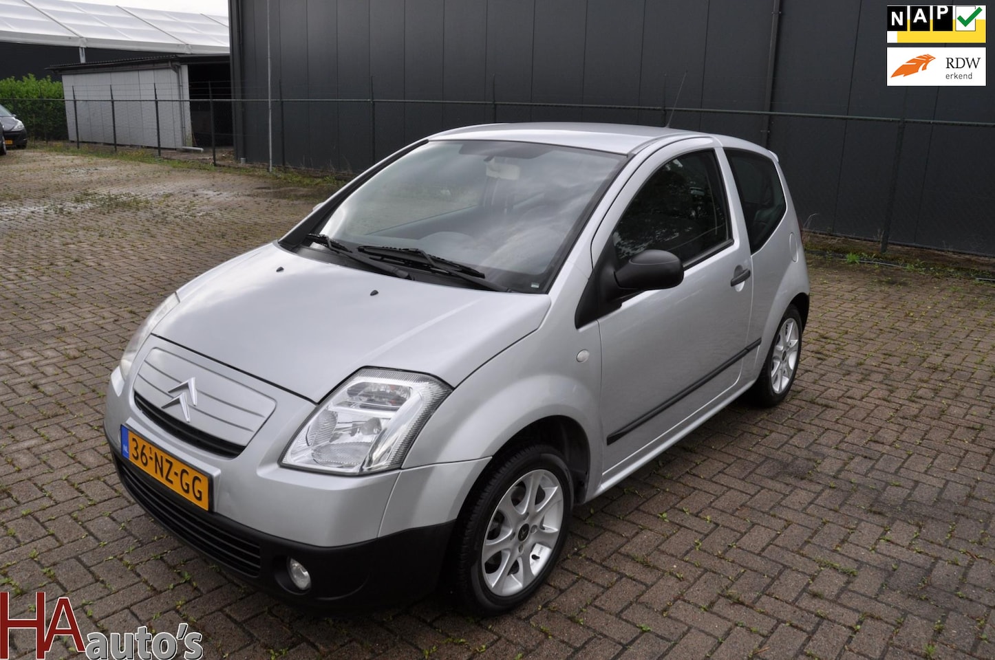 Citroën C2 - 1.1i Séduction Stuurbekrachtiging - AutoWereld.nl