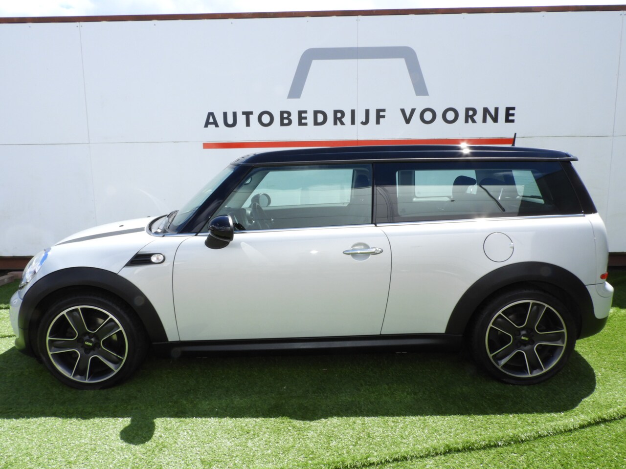 MINI Clubman - 1.6 72KW CLUBMAN One Business Line - AutoWereld.nl