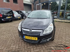 Opel Corsa - 1.0-12V Essentia