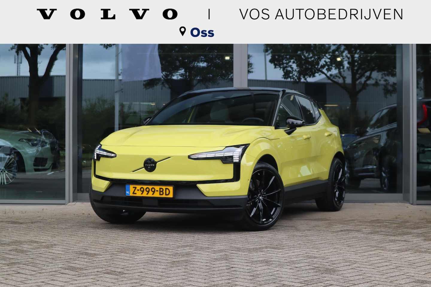 Volvo EX30 - Single Motor Extended Range Ultra 69 kWh | 20'' Heico wielen| Iron Mark Hoogglans zwart| V - AutoWereld.nl