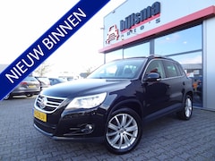 Volkswagen Tiguan - 2.0 TSI Comfort&Design 4Motion | ACC | LMV | CRUISE | AUT. TREKHAAK