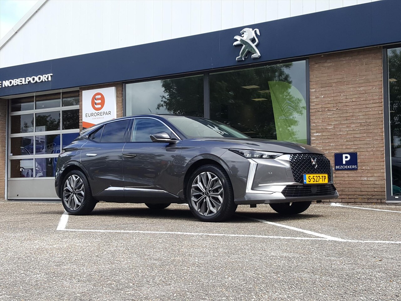 DS 4 - 1.6 E-Tense 225pk Aut Trocadero Navigatie | Cruise & Climate control | KEYLESS | TREKHAAK - AutoWereld.nl