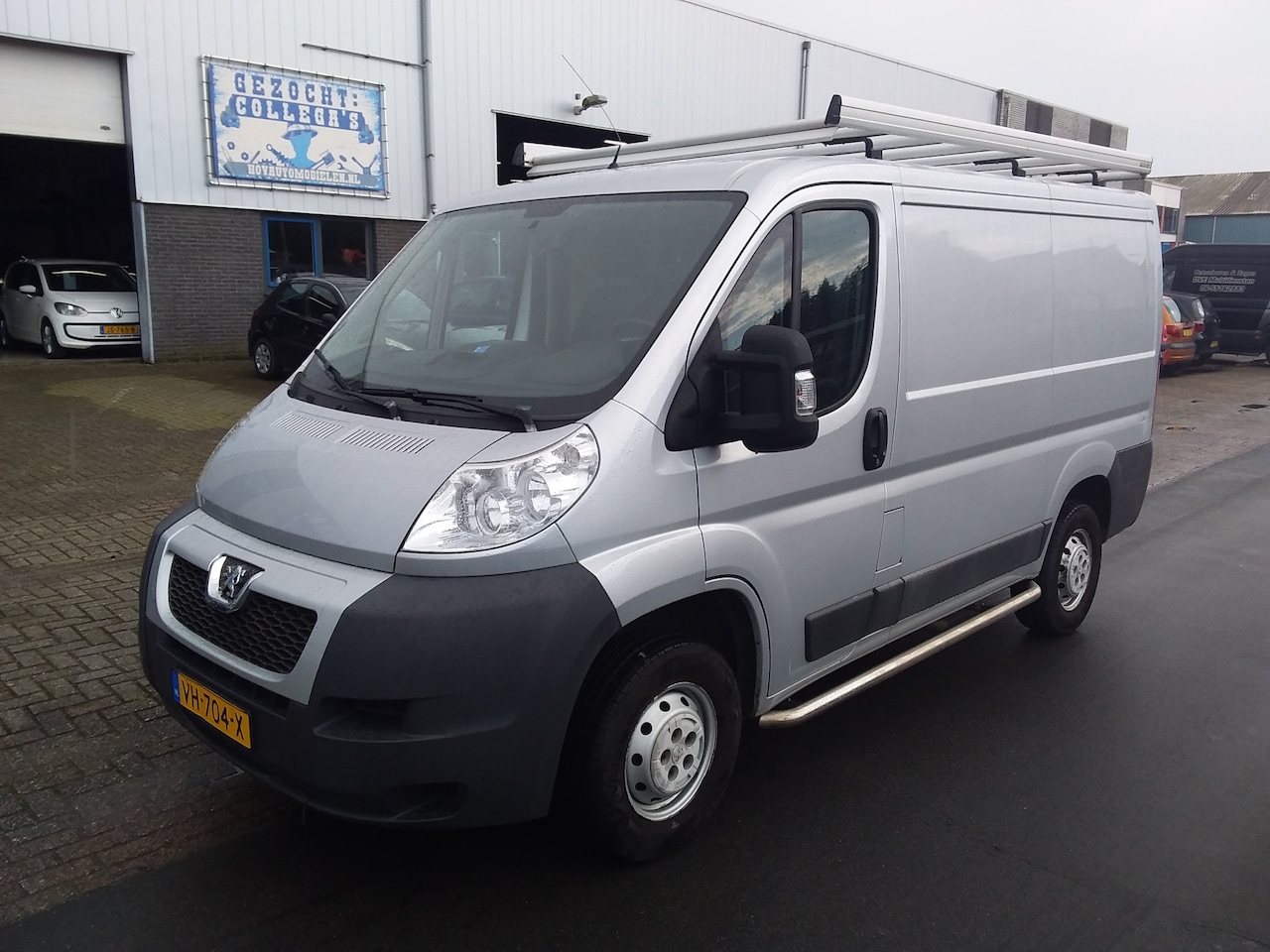 Peugeot Boxer - 330 2.2 HDI L1H1 Pro 330 2.2 HDI L1H1 Profit+ - AutoWereld.nl