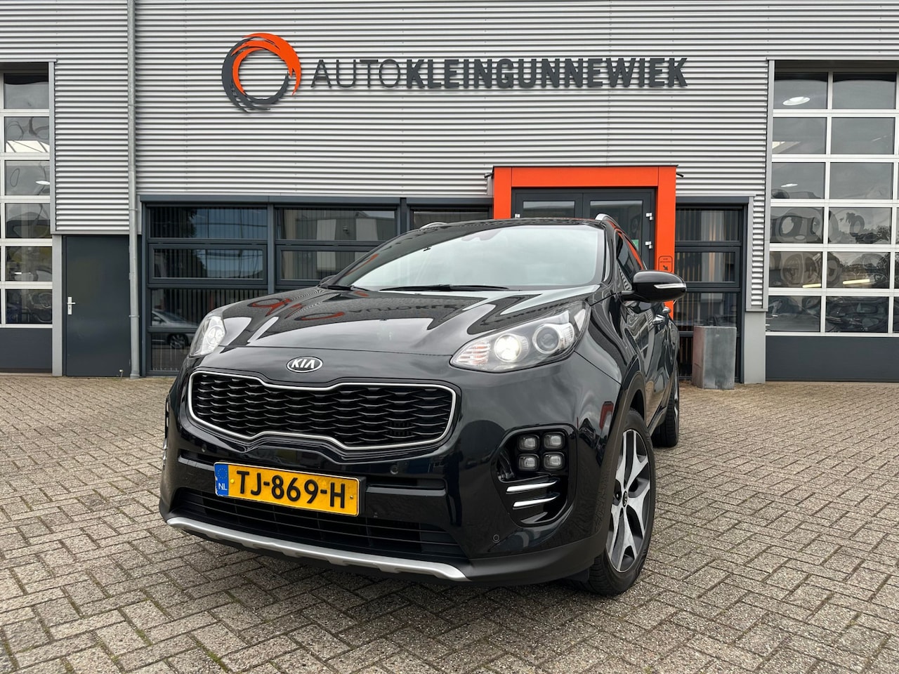 Kia Sportage - 1.6 T-GDI 4WD GT-Line Automaat NL-Auto 1e eigenaar / All-season banden / Trekhaak / Apple/ - AutoWereld.nl