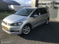 Volkswagen Touran - 1.2 TSI Comfortline 7p. PDC / Cruise