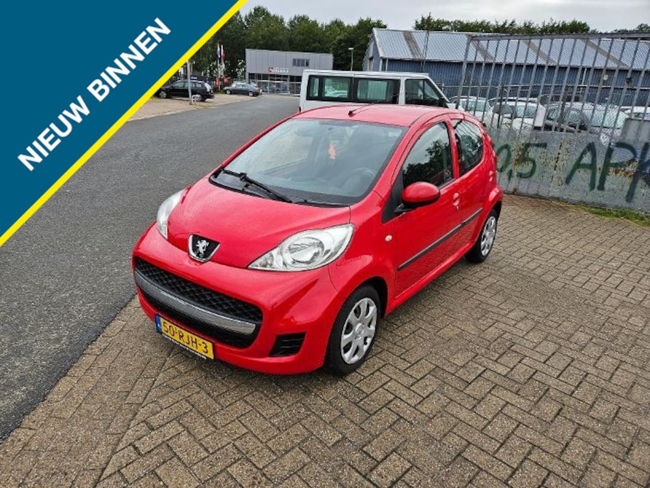 Peugeot 107 - 1.0-12V XS 1.0-12V XS - AutoWereld.nl