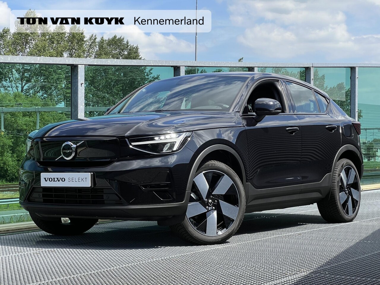 Volvo C40 - Single Motor Extended Range Plus 82 kWh Panoramadak, 20 Inch lm Velgen, Extended Range, Ve - AutoWereld.nl