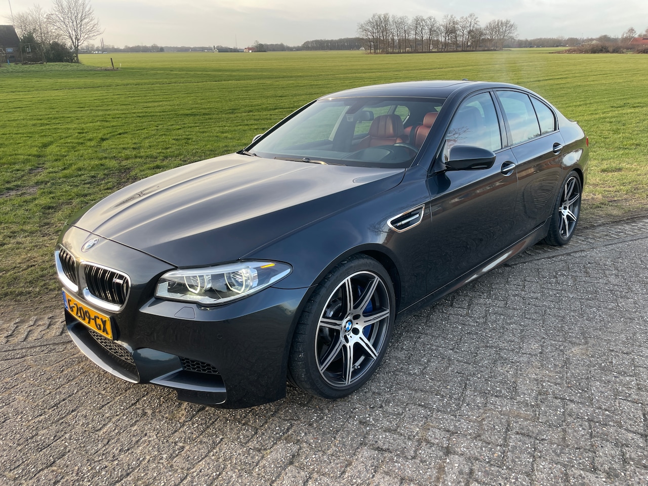 BMW 5-serie - M5 Competition Package - AutoWereld.nl