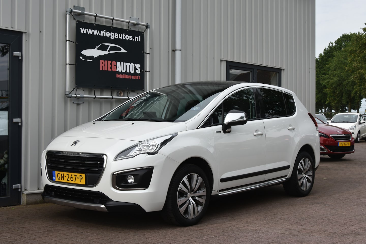 Peugeot 3008 - 1.2 131PK Style Org Nl, Trekhaak, Navigatie!! - AutoWereld.nl