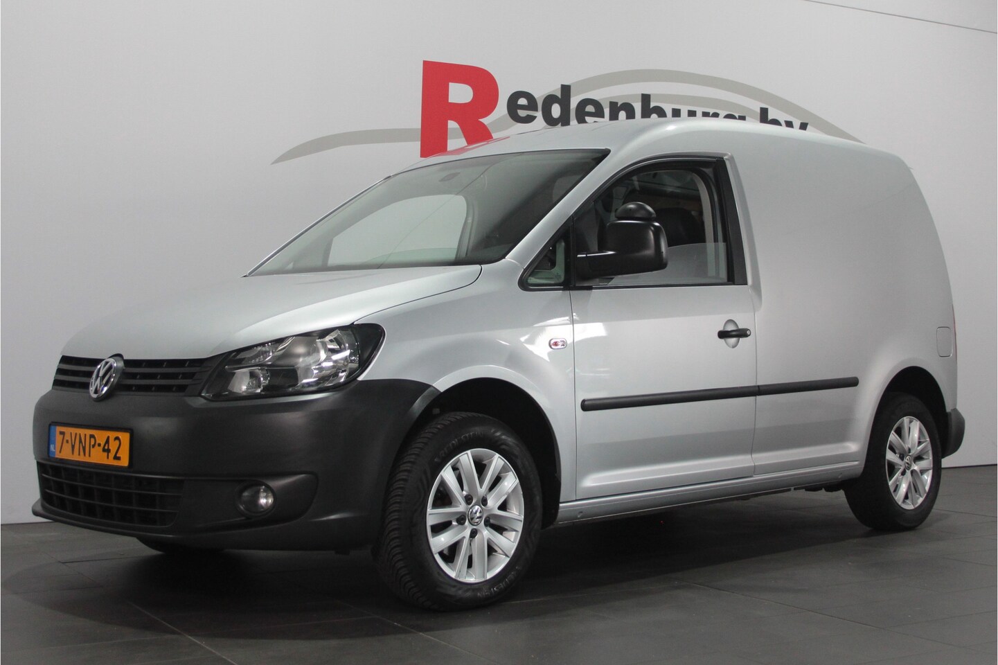 Volkswagen Caddy - 1.6 TDI - Marge - Airco / Parrot / Trekhaak - AutoWereld.nl