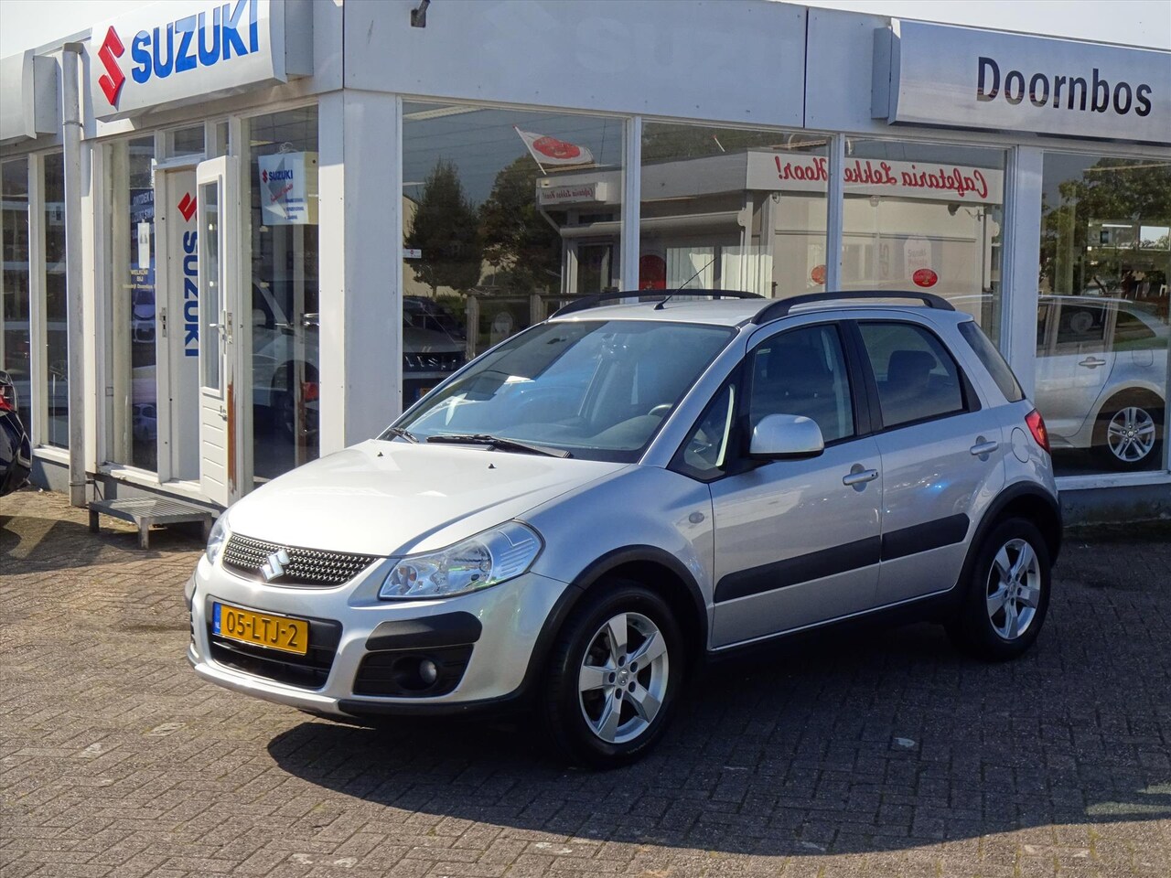 Suzuki SX4 - 1.6 VVT 120PK Exclusive - AutoWereld.nl