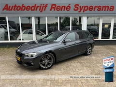 BMW 3-serie Touring - 318i M Sport Corporate Lease | Climate control | Adaptive cruise | Voorstoelen verwarmd |