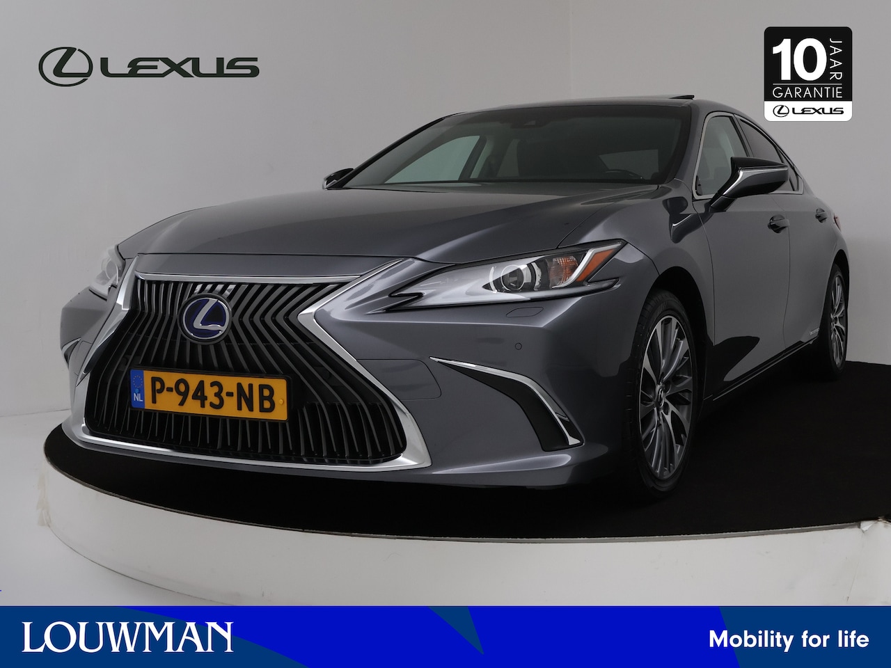 Lexus ES - 300h Preference Line Business 300h Preference Line Business - AutoWereld.nl