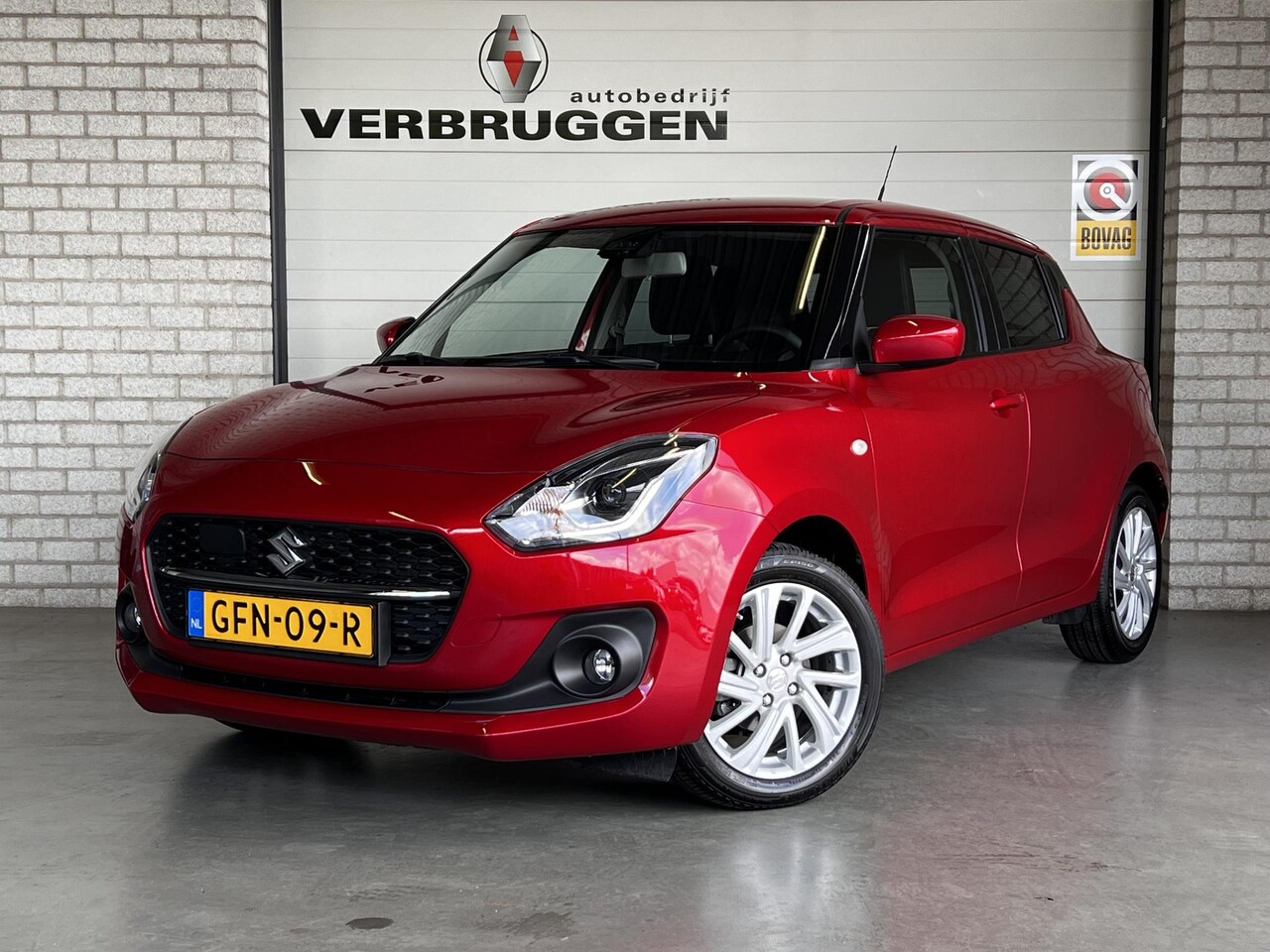 Suzuki Swift - 1.2 Select Smart Hybrid | Carplay | Adap.Cruise | PDC | All-in rijklaarprijs - AutoWereld.nl