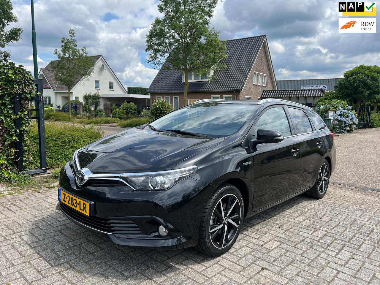 Toyota Auris Touring Sports - 1.8 Hybrid Dynamic Ultimate 1.8 Hybrid Dynamic Ultimate - AutoWereld.nl