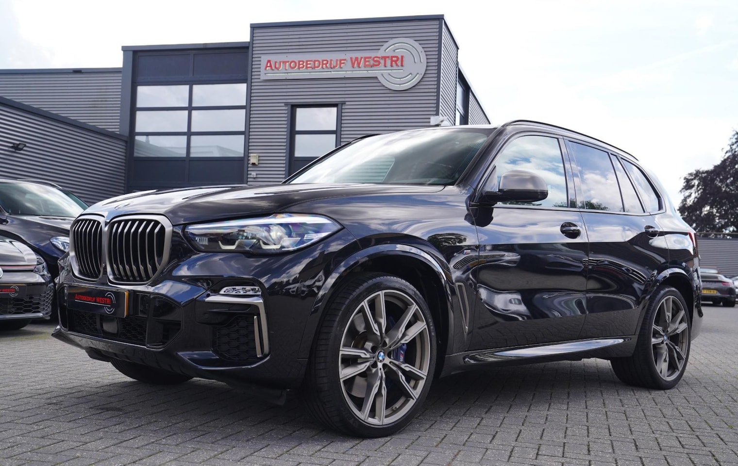 BMW X5 - M50d High Executive | Panorama | Adaptieve cruise control | 360 cam | Head up Display | Ap - AutoWereld.nl