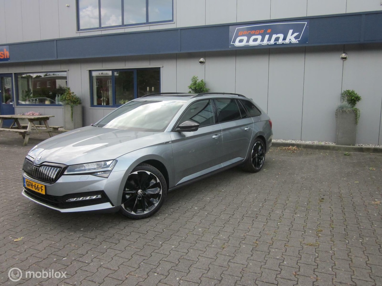 Skoda Superb Combi - 1.4 TSI iV Sportline Business 1.4 TSI iV Sportline Business - AutoWereld.nl