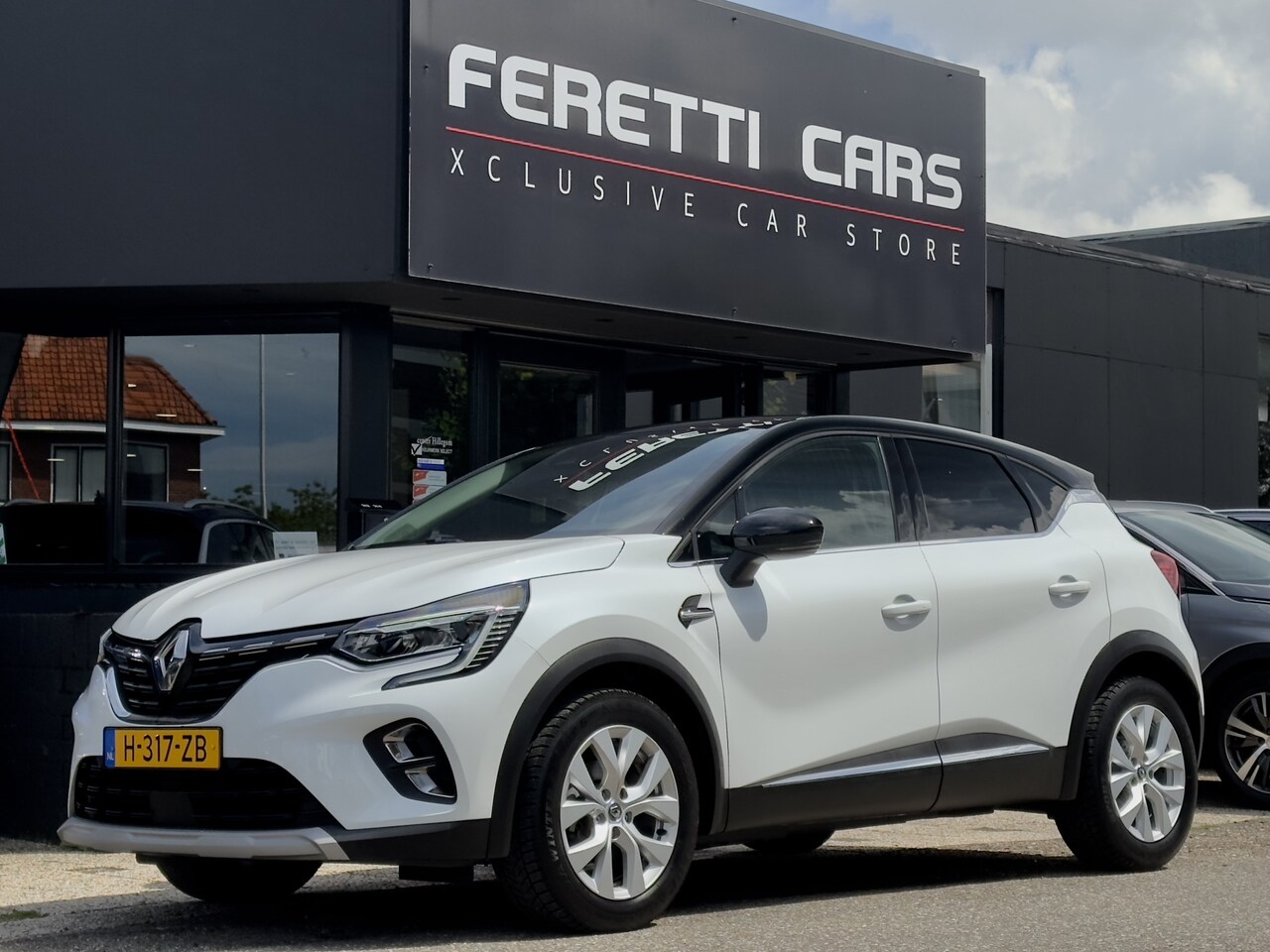 Renault Captur - 1.3 TCe 131PK INTENS LEDER NAVI AIRCO LED LMV PDC - AutoWereld.nl