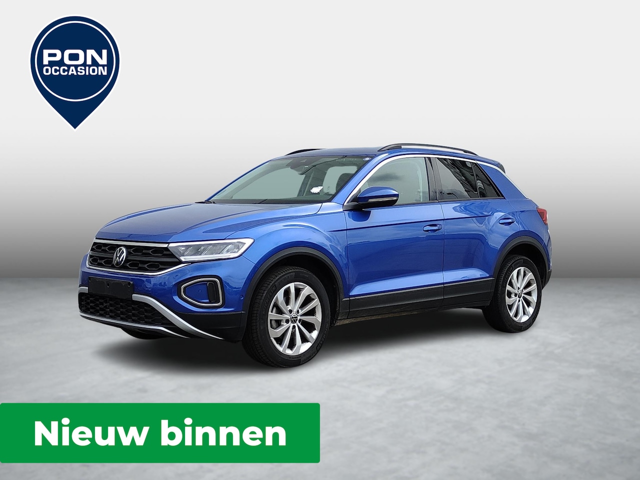 Volkswagen T-Roc - 1.5 TSI Life | NIEUW BINNEN | App Connect | Park Assist | ACC | Getint Glas | - AutoWereld.nl