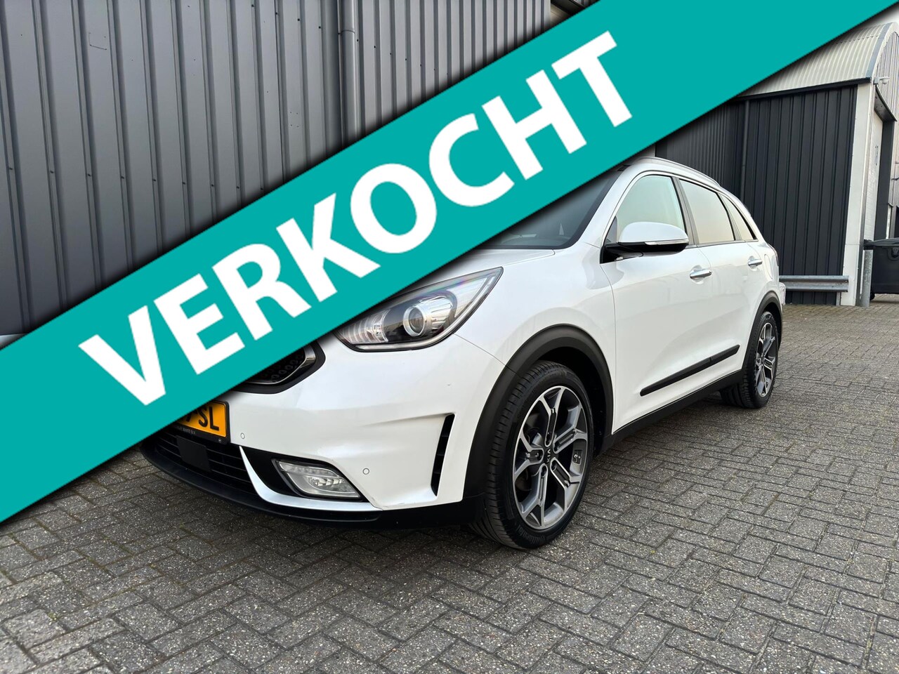 Kia Niro - 1.6 GDi Hybrid 141pk FULL OPTION | Pano | Keyless - AutoWereld.nl