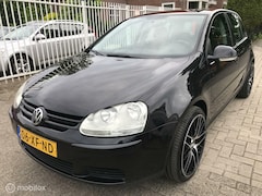 Volkswagen Golf - 1.6 FSI Optive 3