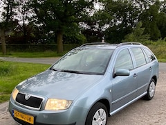 Skoda Fabia Combi - 1.4-16V Flash