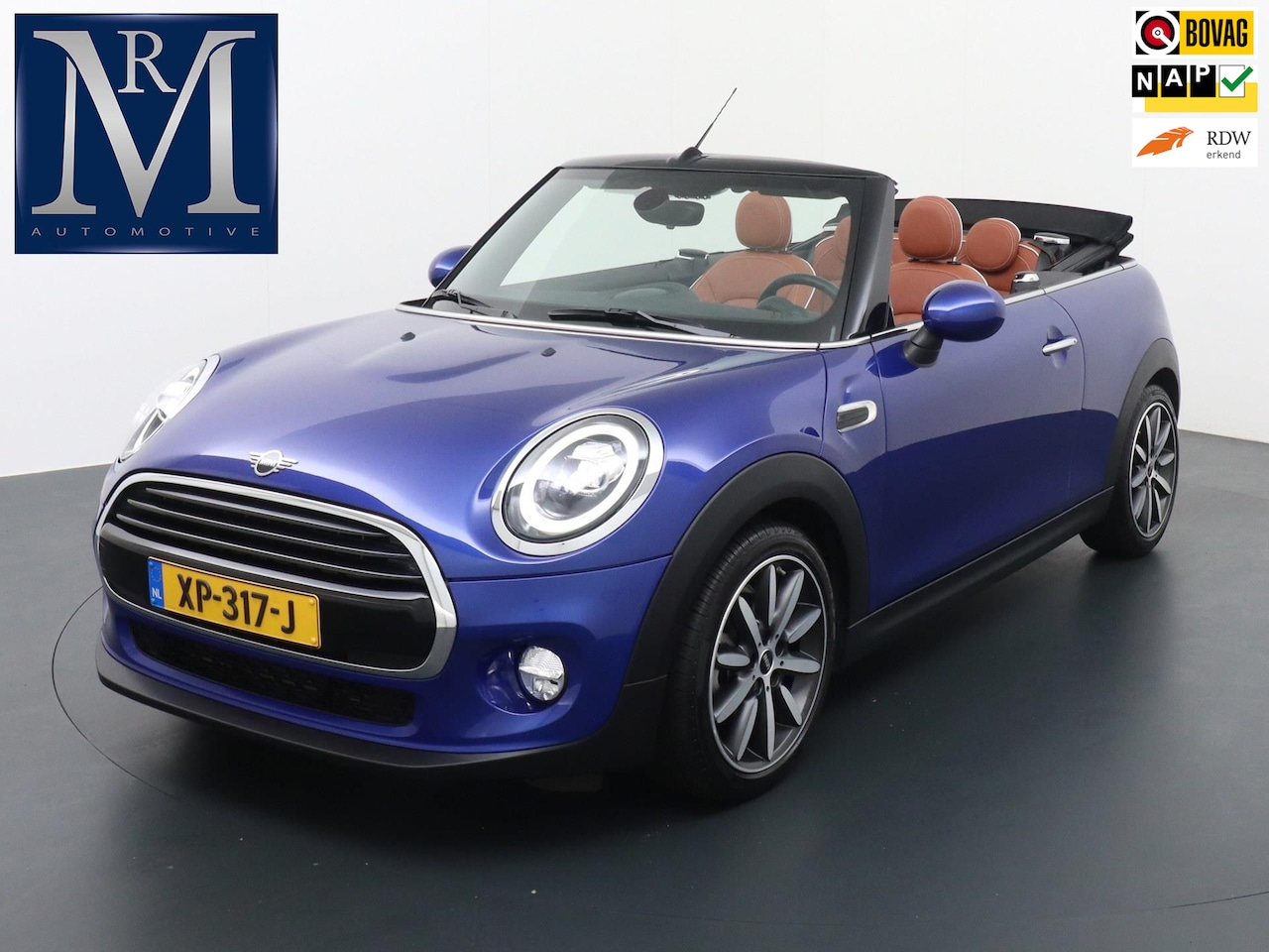 MINI Cabrio - Mini 1.5 Cooper Chili|ORIGINEEL NEDERLANDS| 20 DUIZEND KILOMETER!!| | LEER| STOELVERWARMIN - AutoWereld.nl