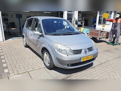 Renault Scénic - 2.0-16V Privilège Luxe