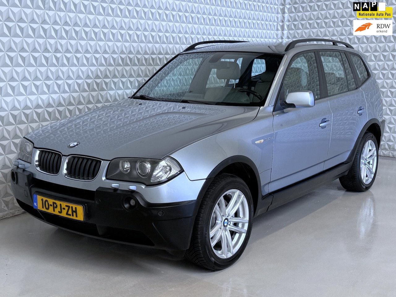 BMW X3 - 3.0d 3.0 High Executive AUTOMAAT (2004) - AutoWereld.nl