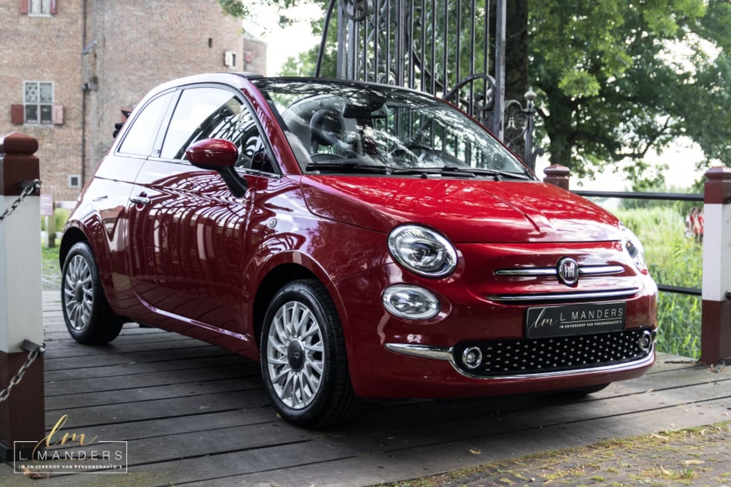 Fiat 500 C - 1.2 Lounge 2019 ROOD | Cabrio | Benzine | 3-deurs | Display - AutoWereld.nl