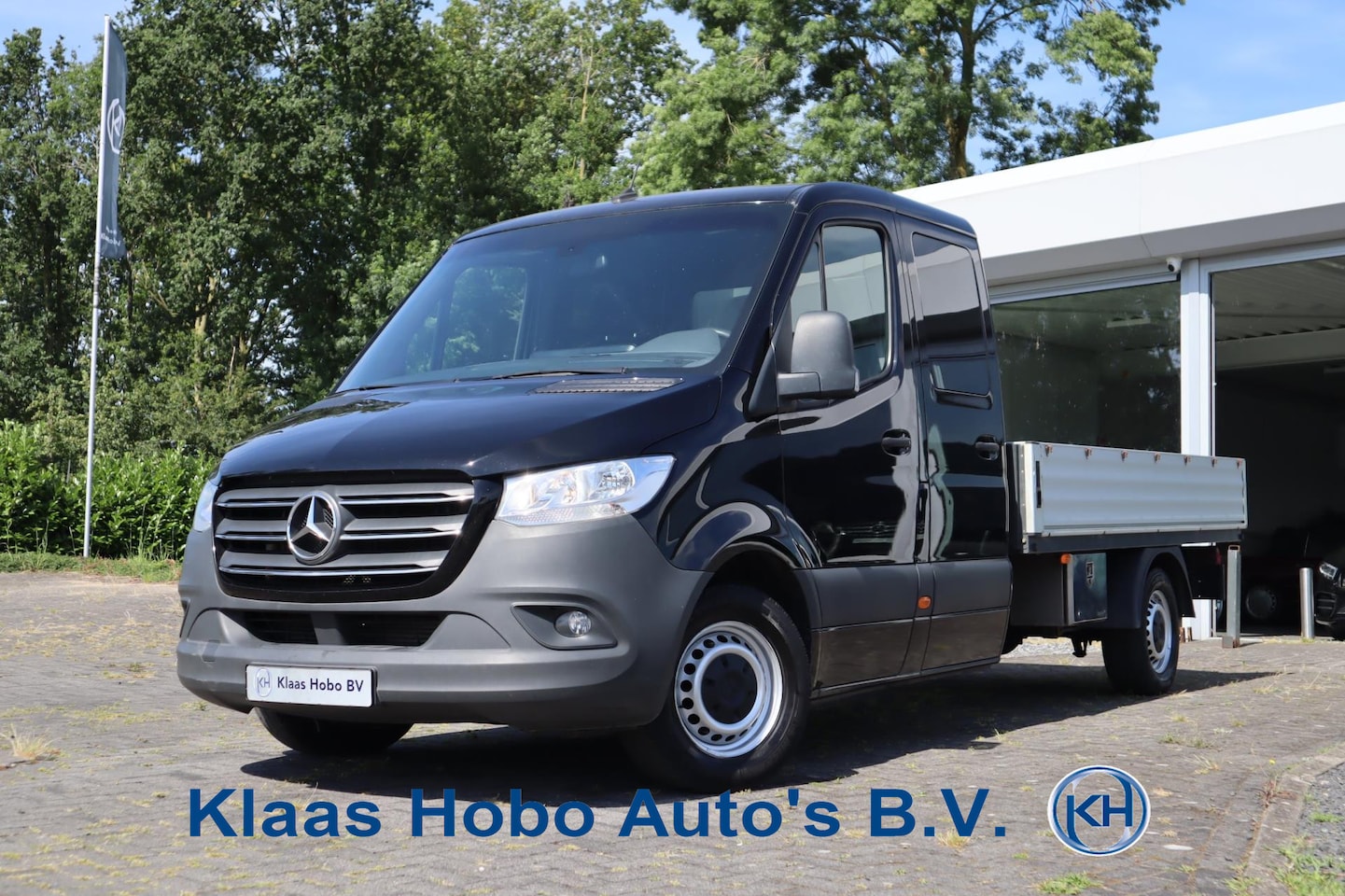 Mercedes-Benz Sprinter - 319 CDI L3 DC Open Laadbak Airco, Trekhaak 3500KG, Luchtvering, MBUX - AutoWereld.nl