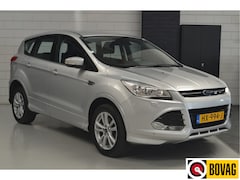 Ford Kuga - 1.5 Titanium Styling Pack 4WD // CLIMA // CAMERA // TREKHAAK // NAVI // PDC // 183PK // BT