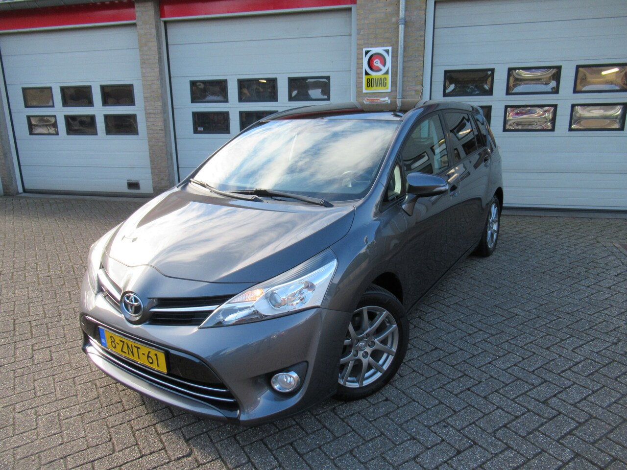 Toyota Verso - 1.6 VVT-i Business 7p. 1.6 VVT-i Business 7-PERSOONS - AutoWereld.nl